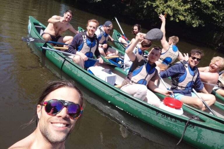 Kanufahrt der Aktivitas im Sommer